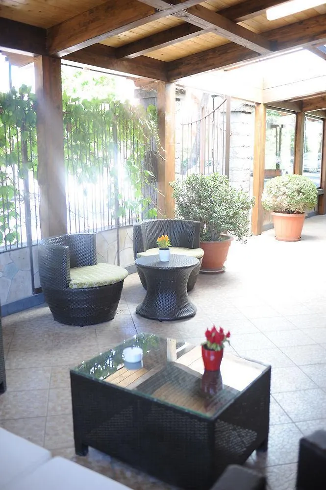 Hotel Alle Pendici Nicolosi 3*,